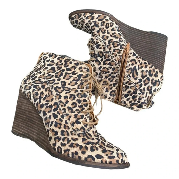 Lucky Brand animal print wedge yoanna size 8 - Picture 3 of 5
